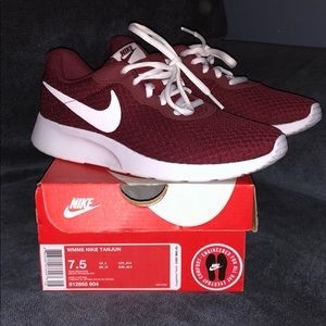 Women’s Nike Tanjun